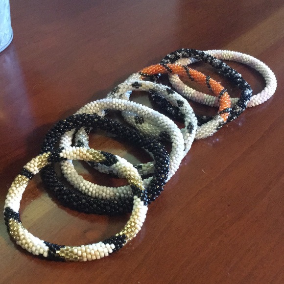 LILY AND LAURA Jewelry - Bundle of 7 Lily & Laura Bracelets - EUC